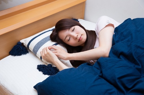 ひとり時間　過ごし方　睡眠環境を整える