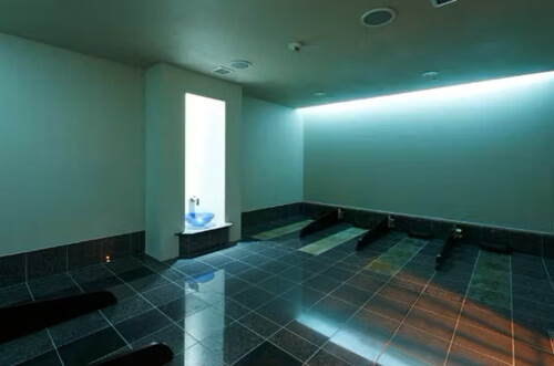 兵庫　ひとり岩盤浴　神戸ハーバーランド温泉 万葉倶楽部