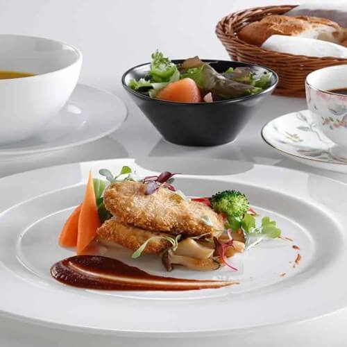 大阪　平日休み　行くところ　レストラン＆ラウンジ eu（ゆう）