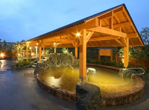 大阪　平日休み　行くところ　鶴見緑地湯元 水春