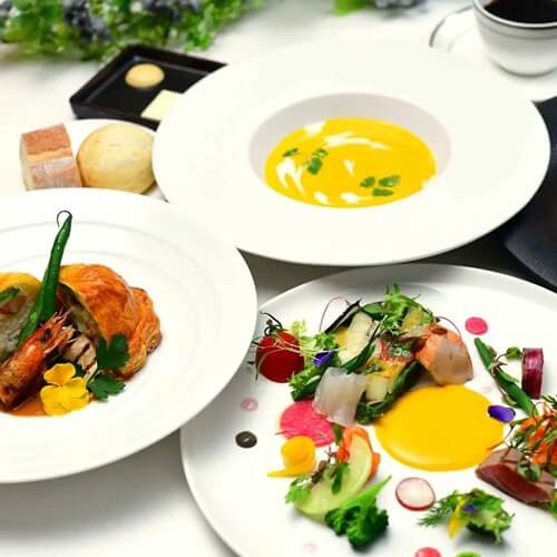 大阪　平日休み　行くところ　un-treize（アントレーズ）