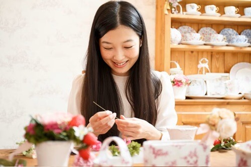 一人趣味 フラワーアレンジメント 【東京・日本橋・プリザーブドフラワー】美しさ持続する、夢のお花。プリザードフラワー・お花ポットコース