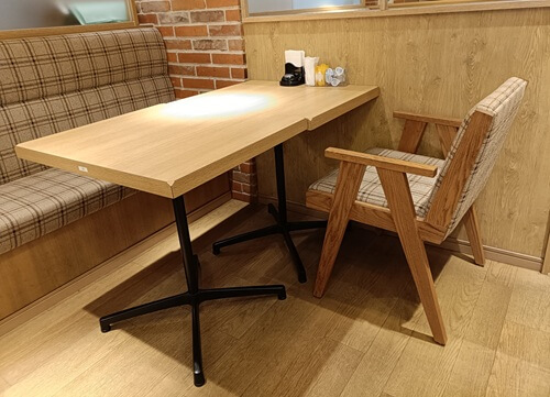 東京 新大久保 大久保 おひとりさまカフェ ひとりカフェ カフェ エクラ