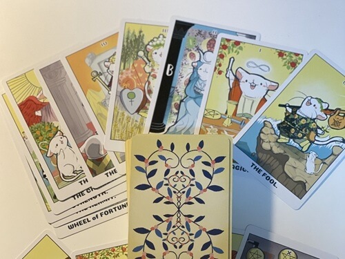 一人趣味　タロット占い　おうち　自宅　対面レッスン　オンラインレッスン　2時間でタロット占いができるようになる！むぎのタロットスクール